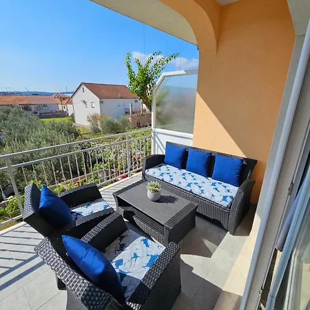 Grgic Apartment Trogir
