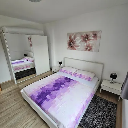 Apartment Grgic *